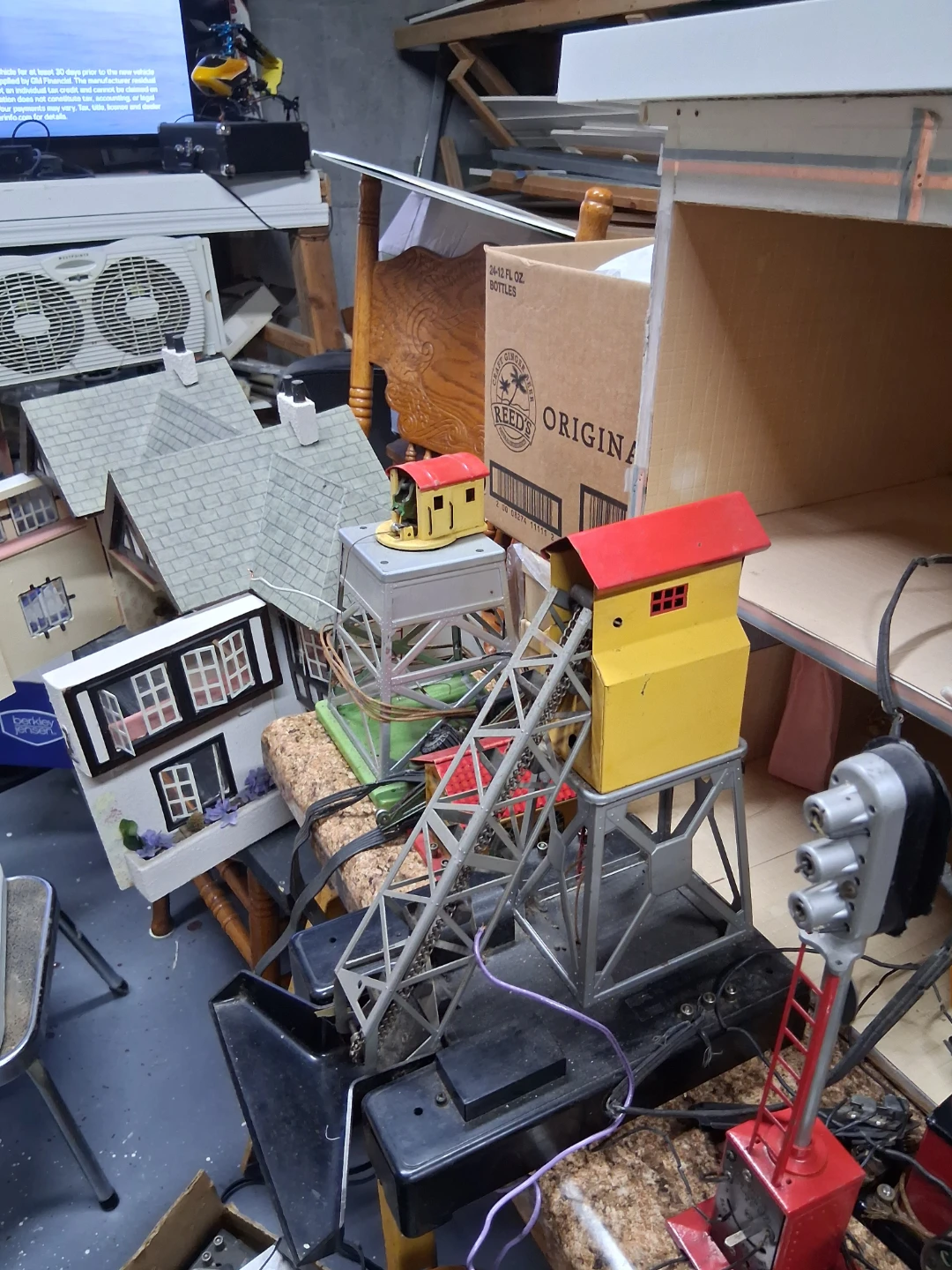 Lionel O Gauge Model Train Accessories & Buildings - photo 2
