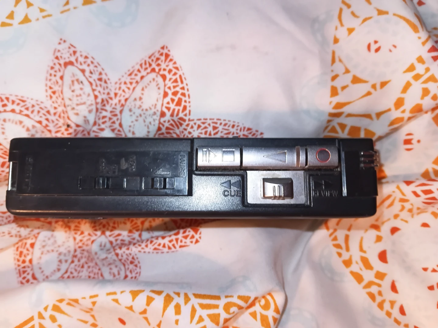 Sony M-750V Microcassette Voice Recorder - photo 2