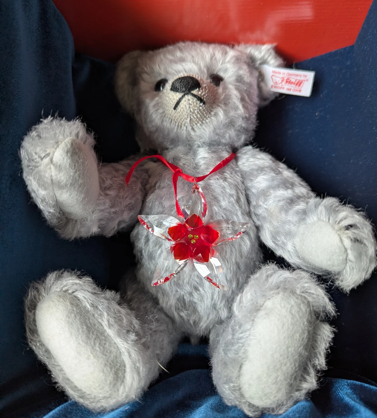 Steiff "Poinsettia" Swarovski Teddy Bear - 10 inches - photo 3