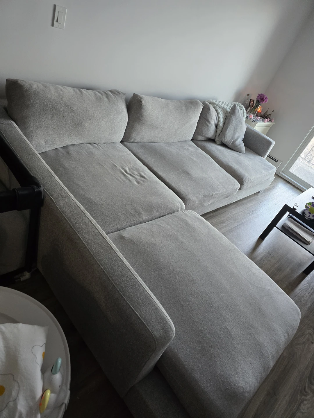Grey Sectional Sofa with Chaise