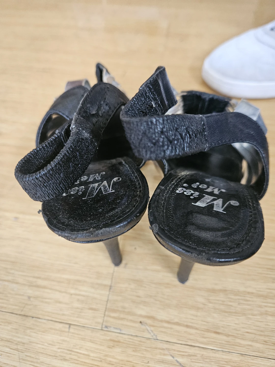 Miss Me Silver & Black Strappy Heels - photo 2