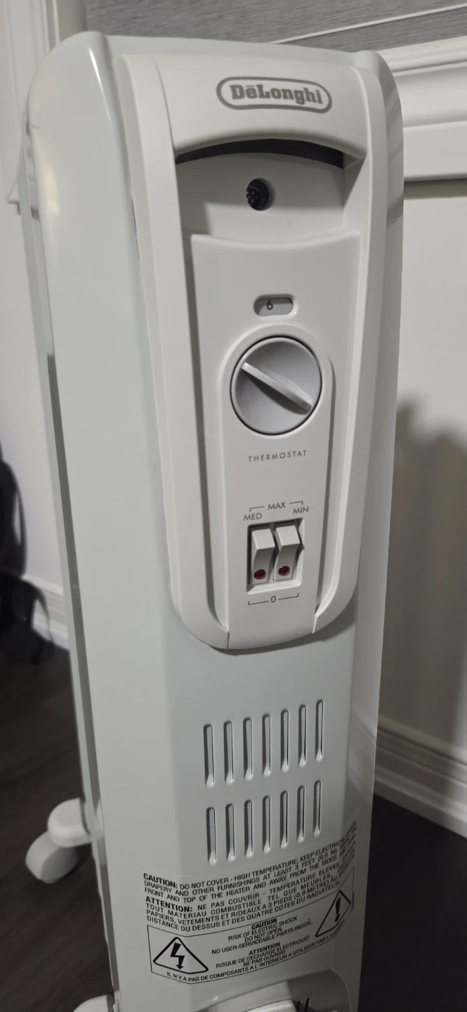 DeLonghi Oil Heater - photo 2