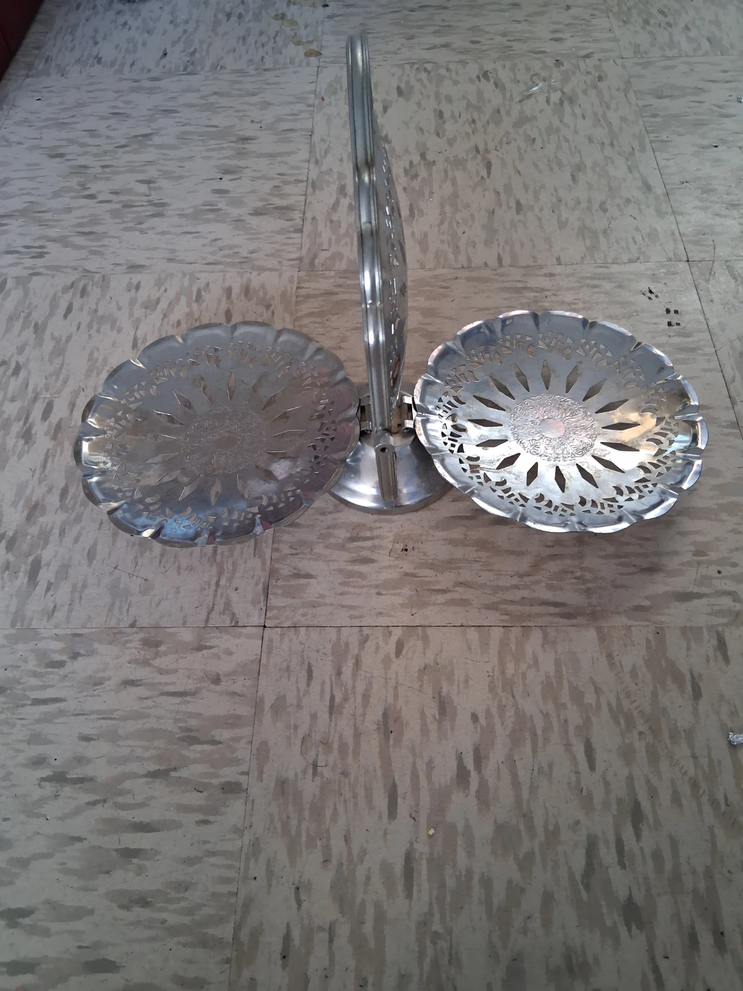 Silver Metal 3-Tier Serving Stand - photo 2