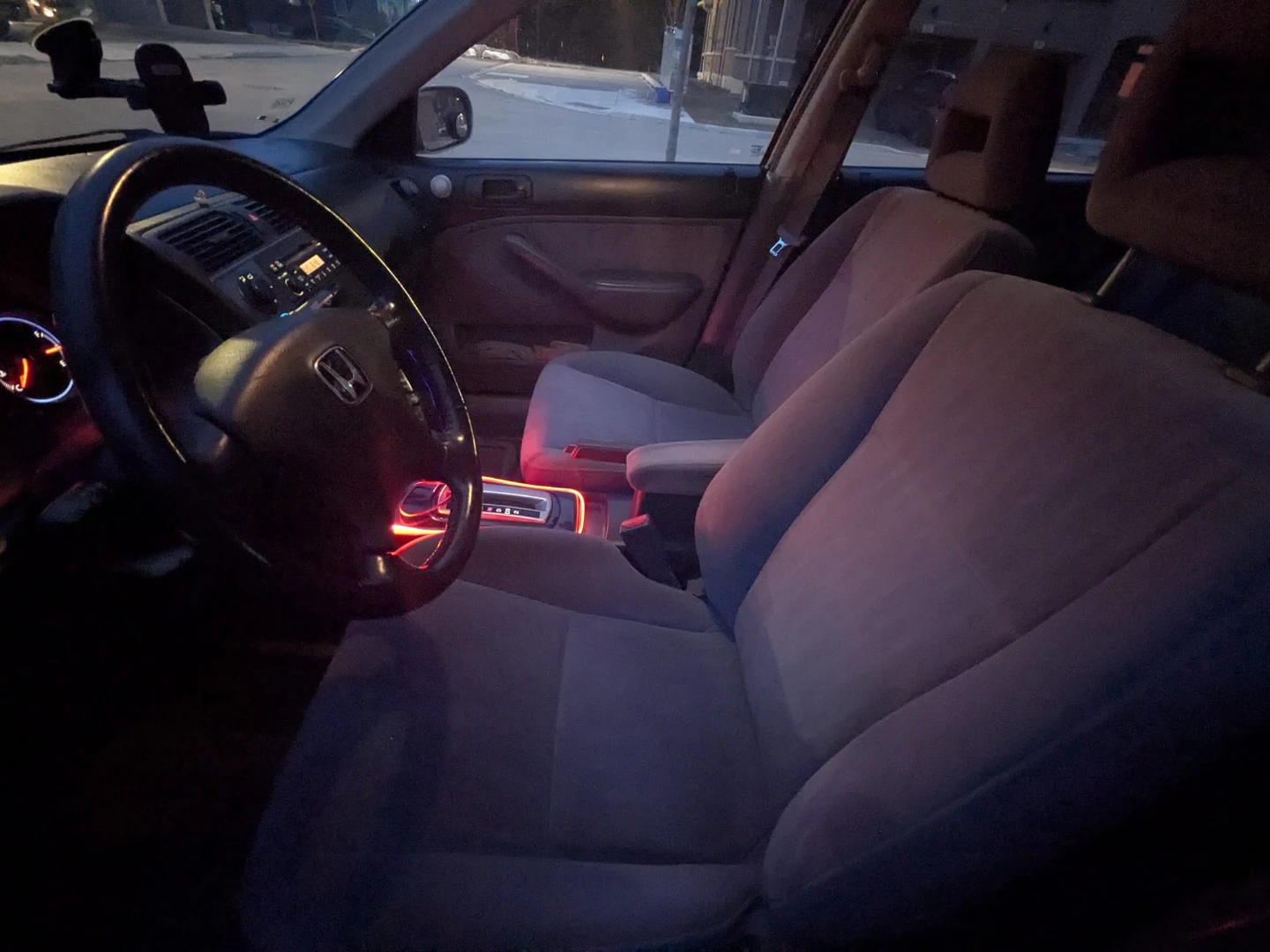 Silver Honda Civic Sedan 2003 - photo 3