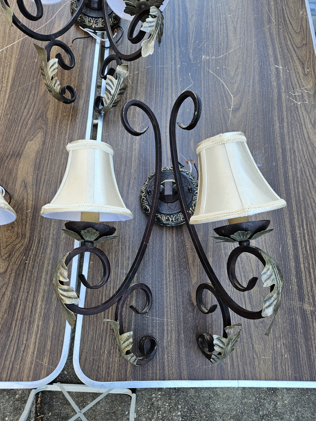 3 large iron wall sconces - photo 2