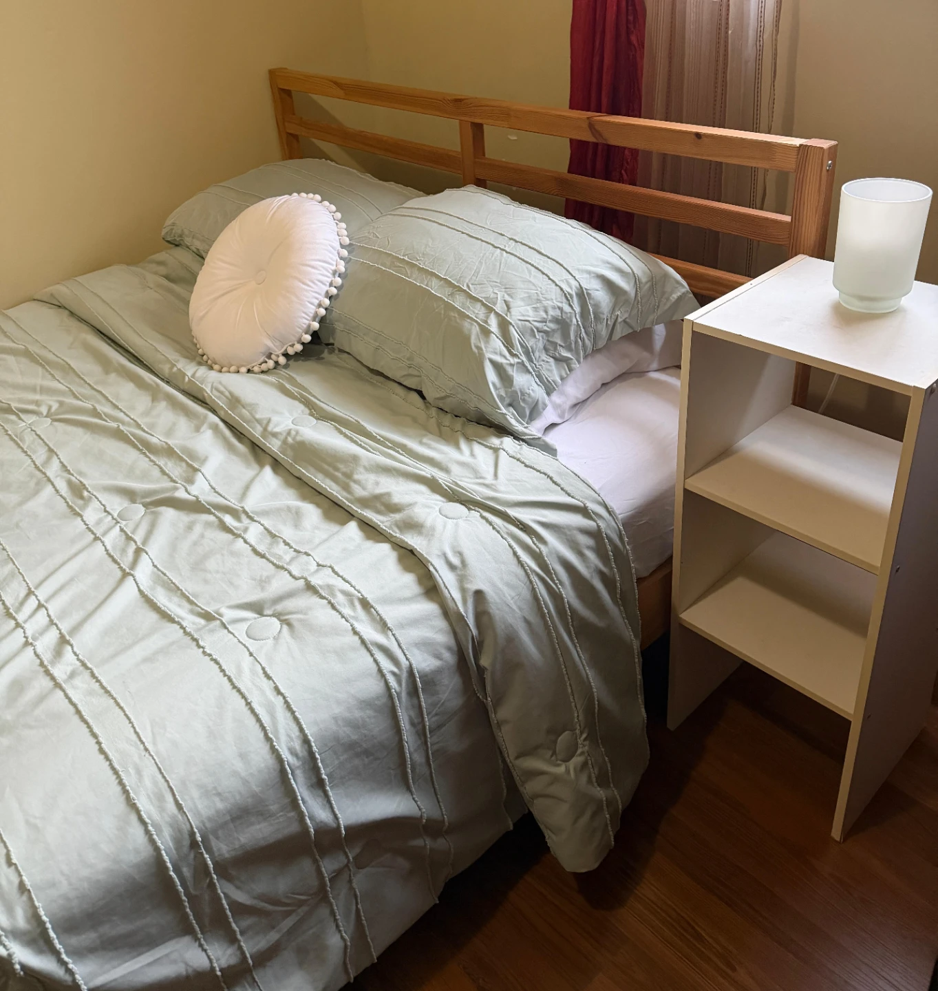 Bedroom Set: Queen Bed Frame, Mattress & Nightstand - photo 3