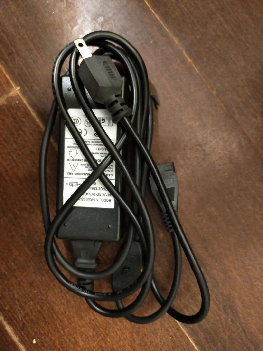 USB to IDE/SATA Adapter Converter with Power Supply - photo 4