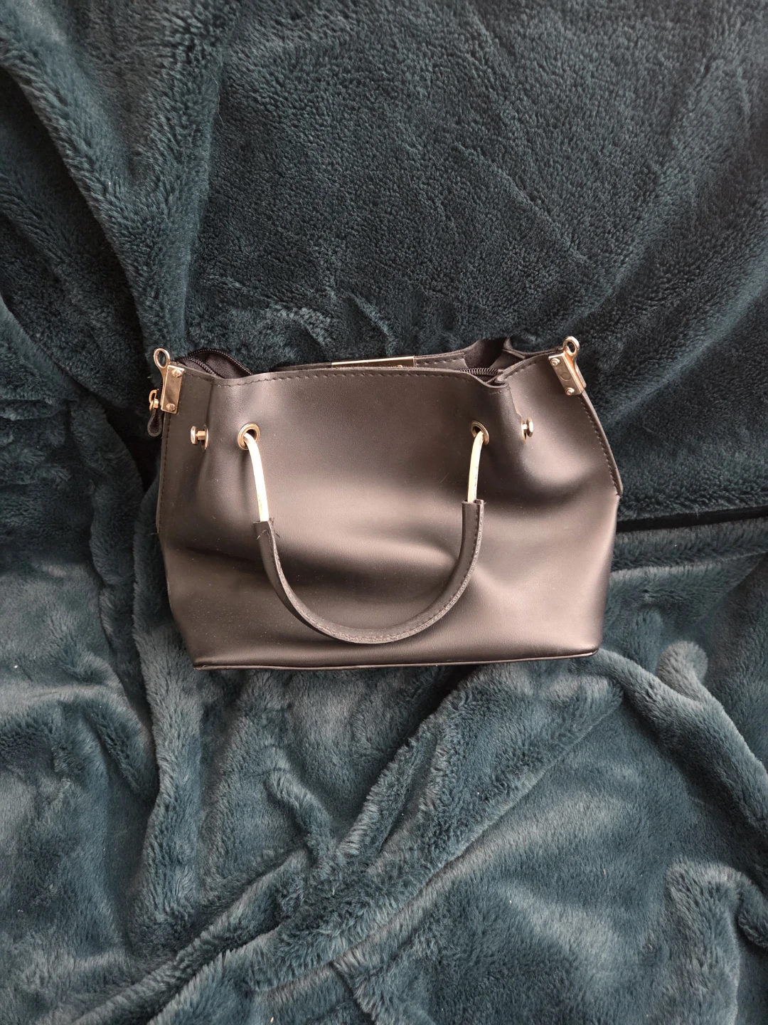 Black Handbag - photo 2