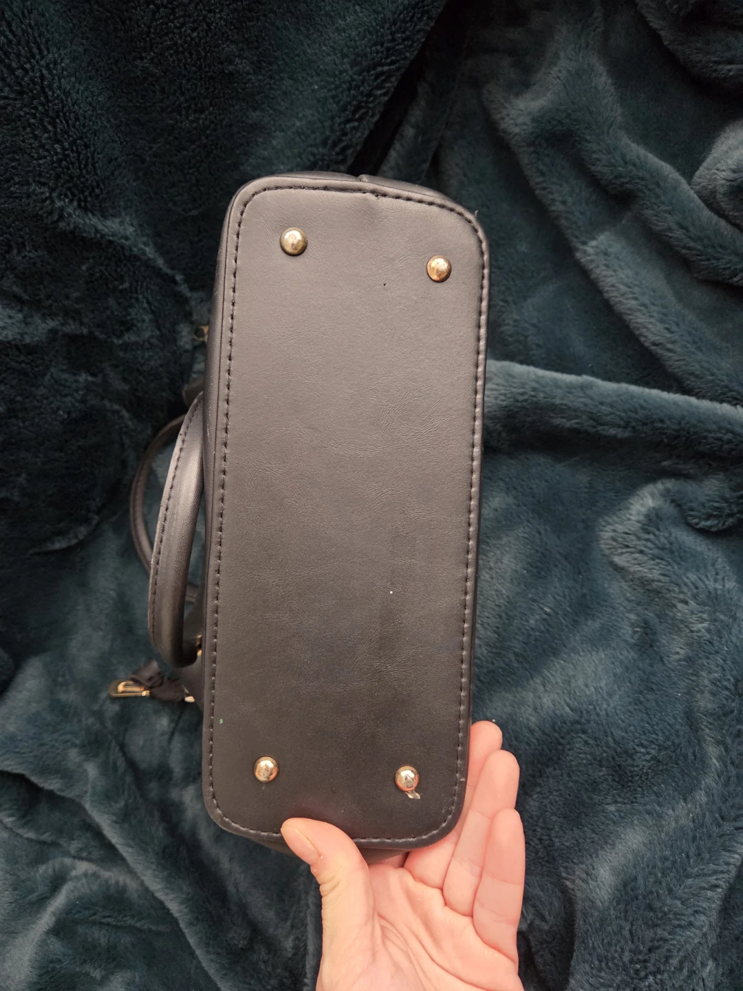 Black Handbag - photo 3