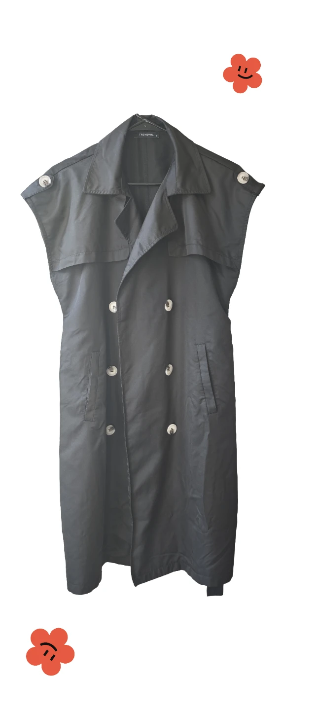TRENDYOL Black Sleeveless Trench Coat
