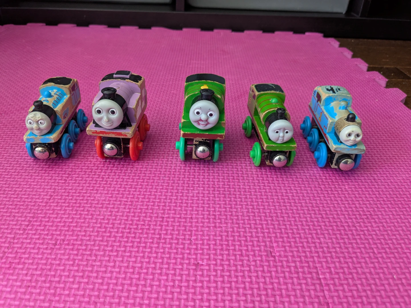 Wooden Thomas the Tank Engine Toy Trains (5 pcs)