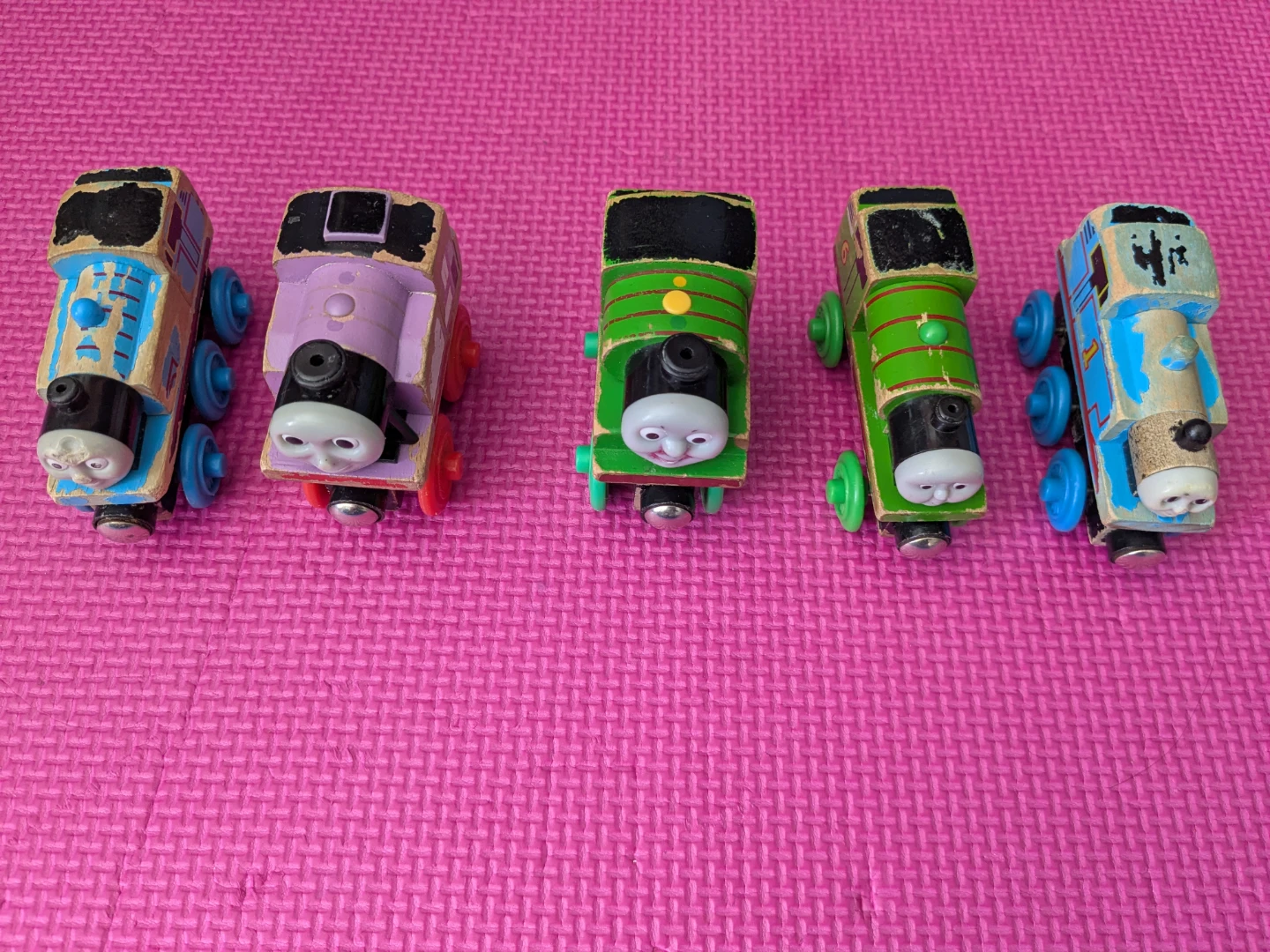 Wooden Thomas the Tank Engine Toy Trains (5 pcs) - photo 2
