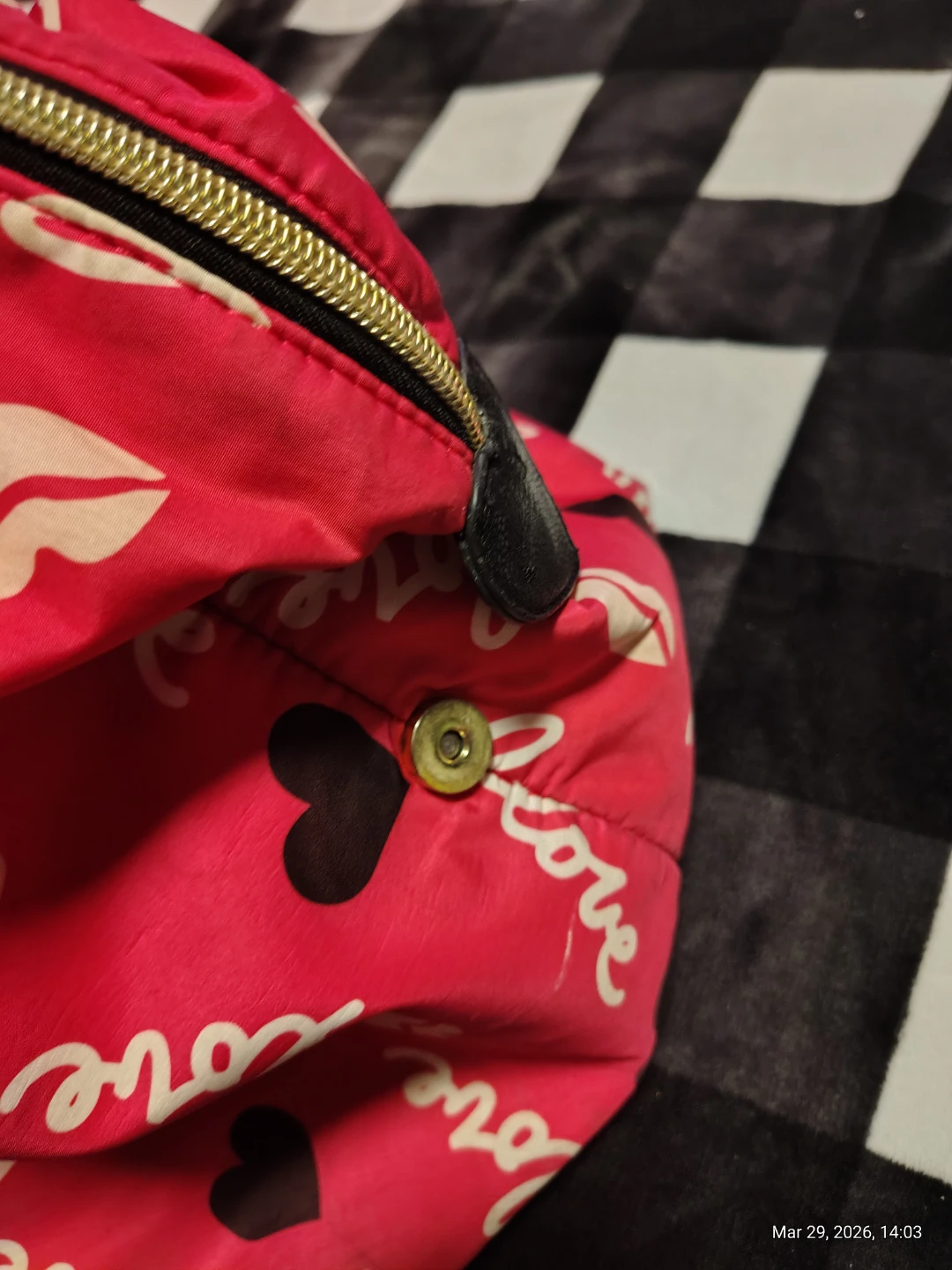 Betsey Johnson Duffel Bag - photo 5