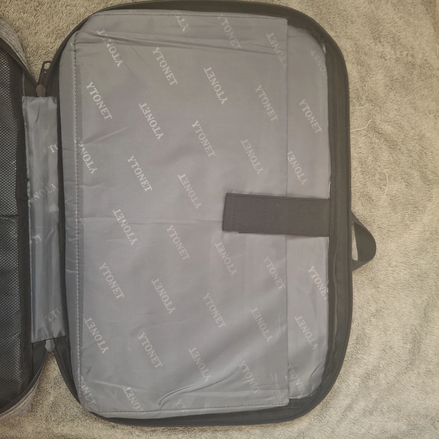YTONET Grey Tech Laptop Bag - photo 5