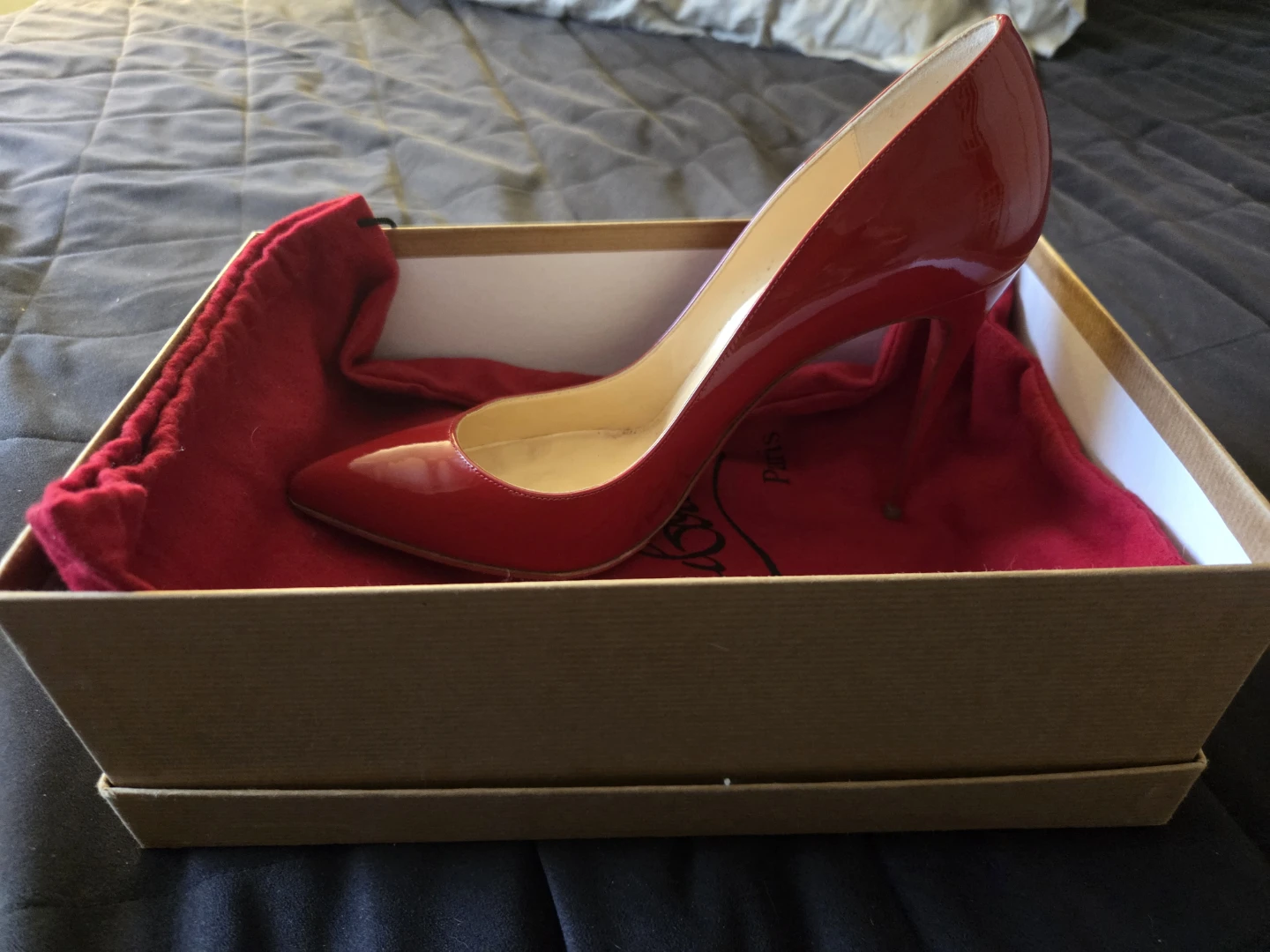 Christian Louboutin Pigalle Follies 100 Patent Heels - Red - photo 3