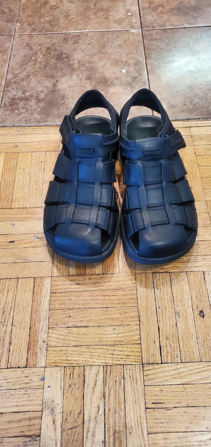 Men's/ Boys Clarks Leather Black Sandals New