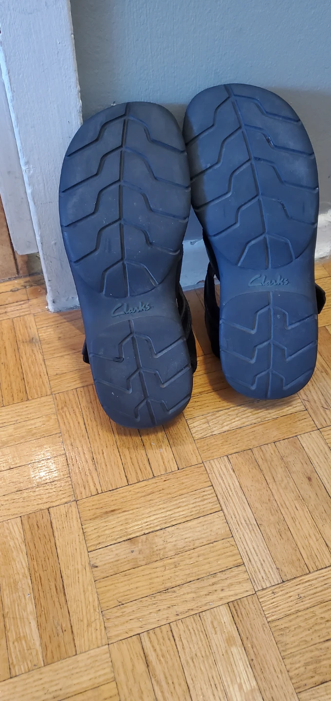 Men's/ Boys Clarks Leather Black Sandals New - photo 2
