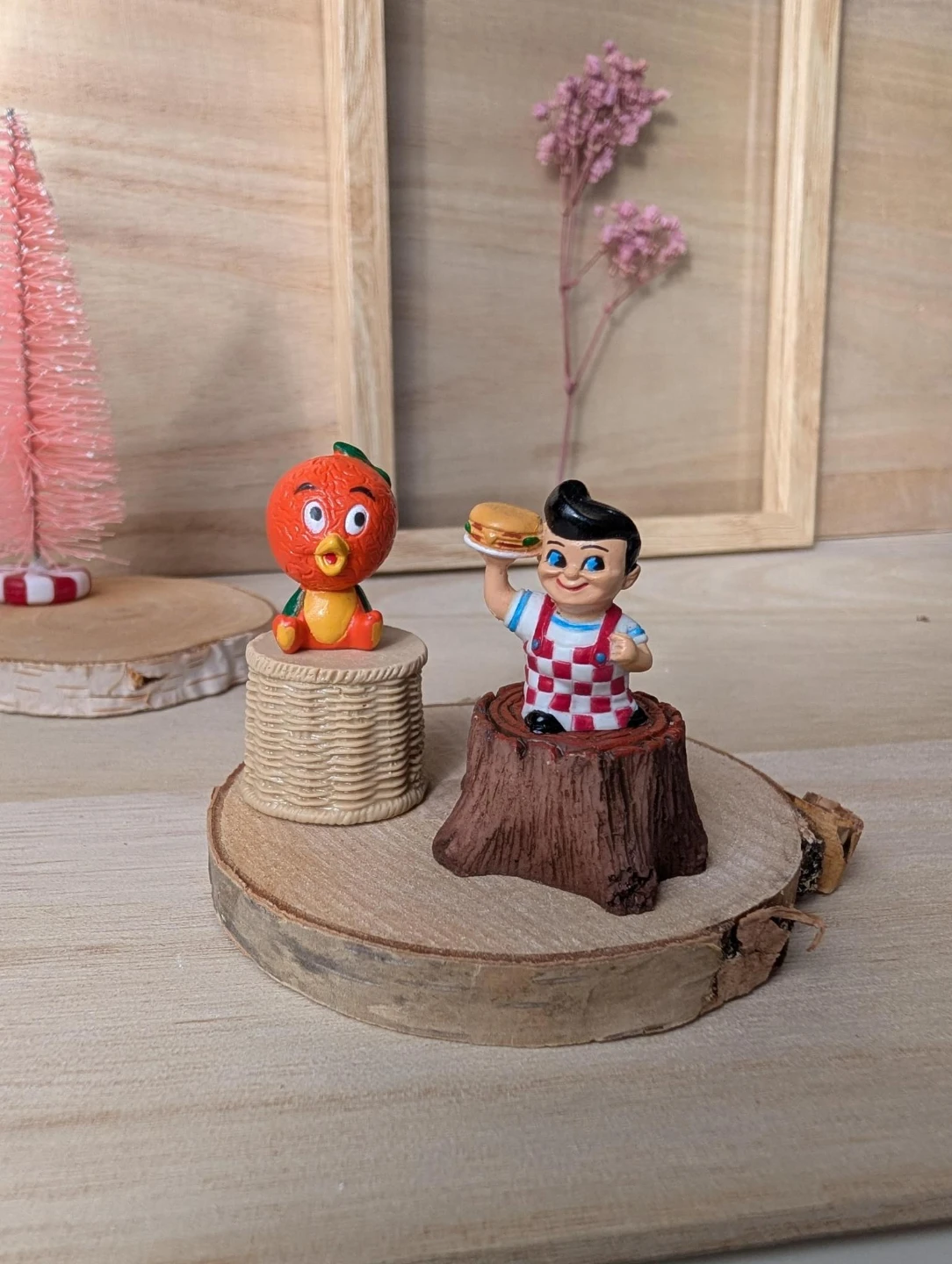 Mini figurines Bob's Big Boy & Orange Bird Miniatures - photo 4