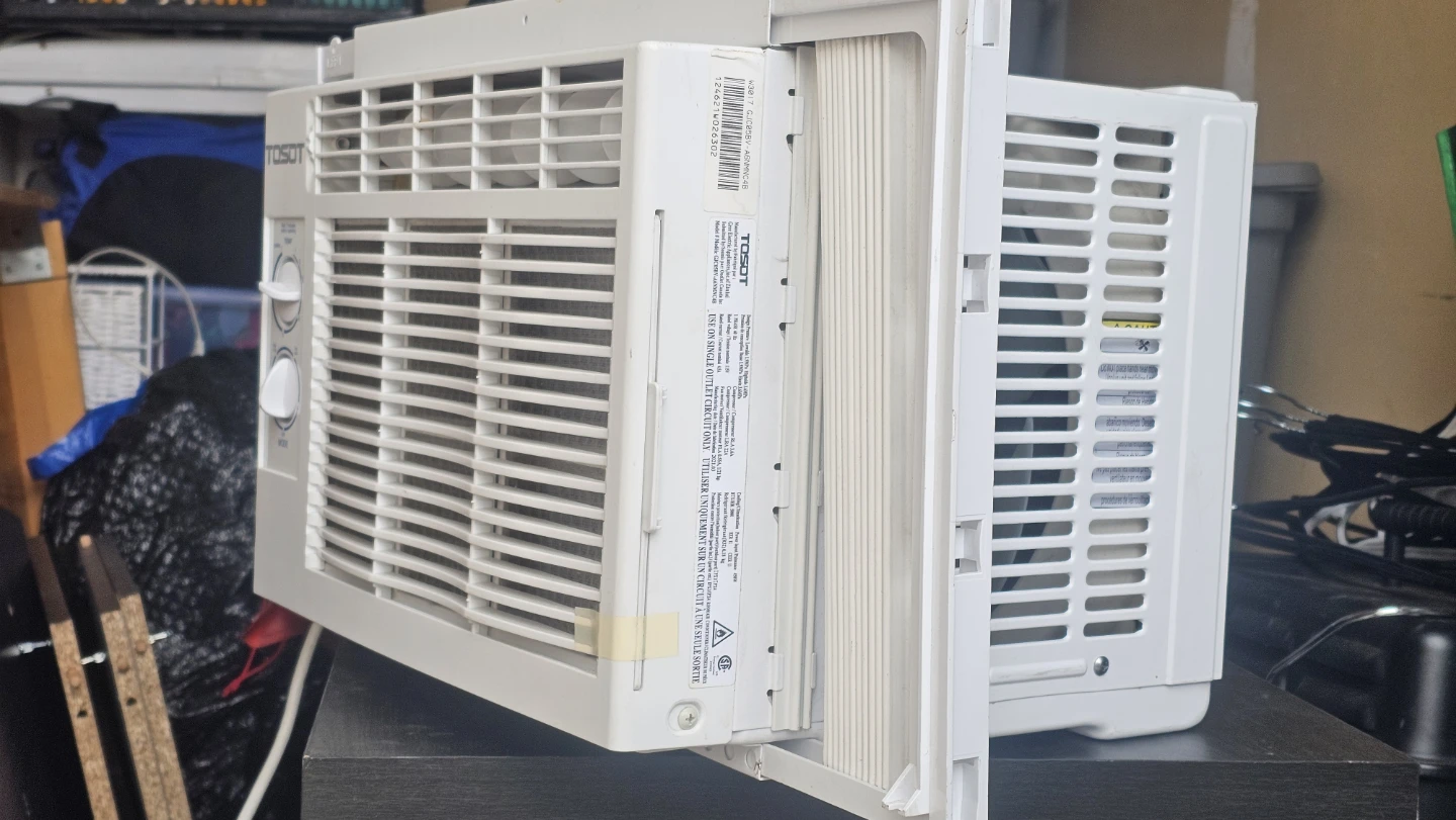 TOSOT Window Air Conditioner - photo 2