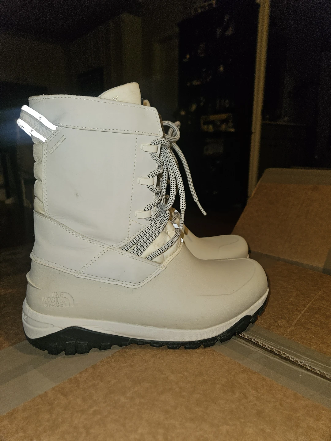 The North Face Women's Winter Boots Size 8 - photo 5