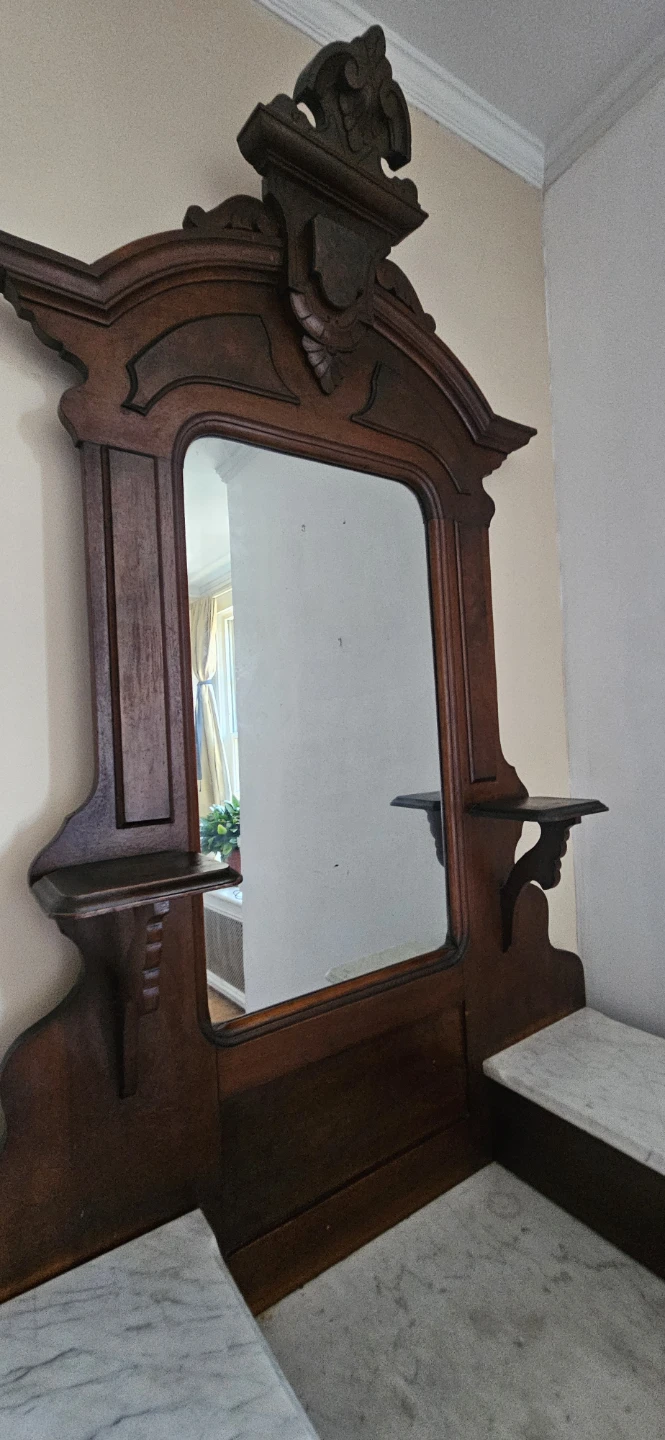 Antique Wooden Dresser with Mirror - photo 4