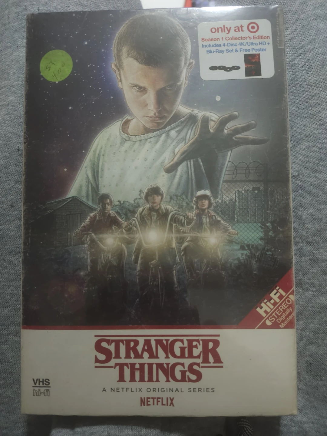 Stranger Things Season 1 Collector's Edition 4K/Blu-Ray Set