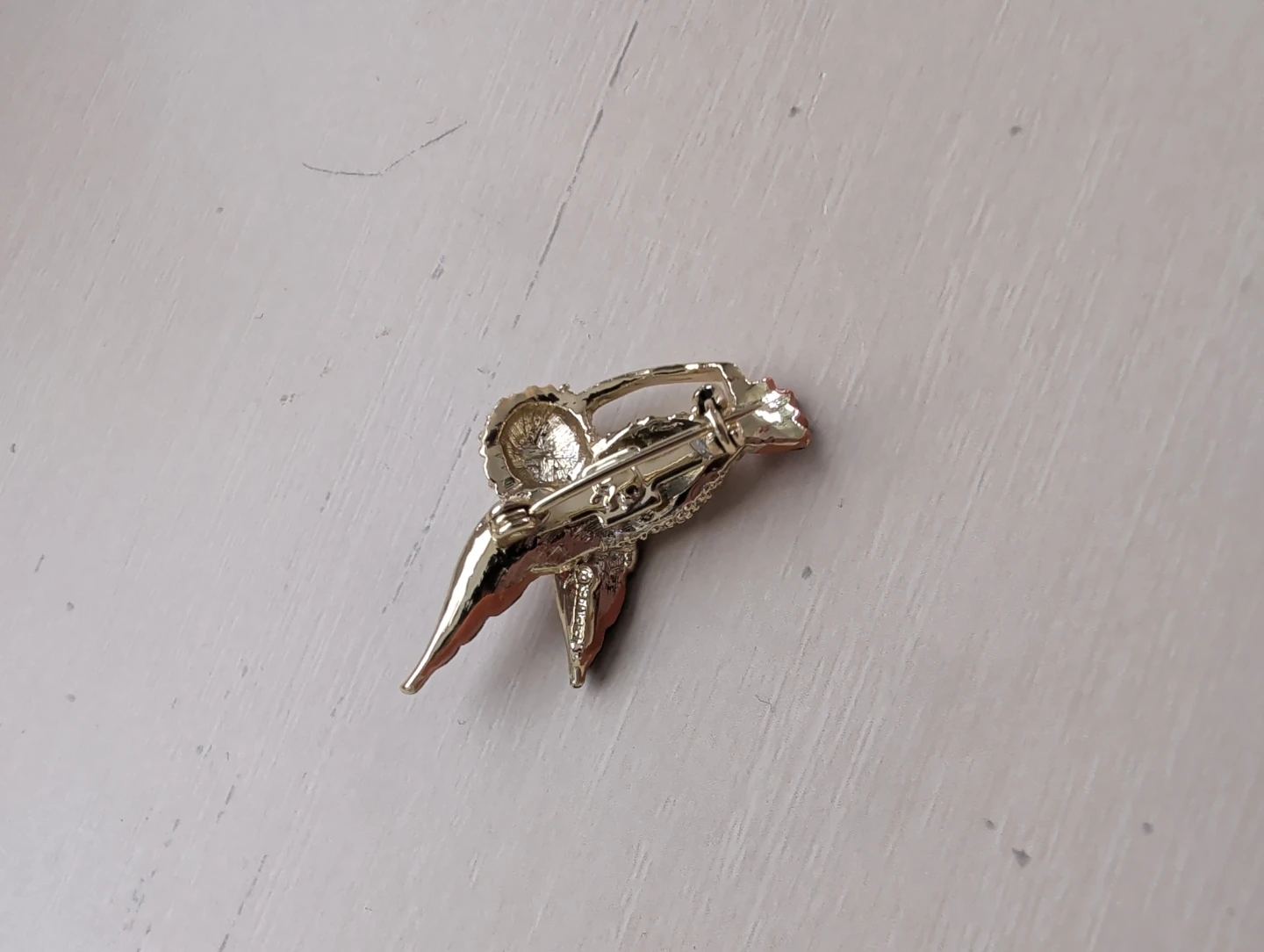 Gold tone hummingbird brooch - photo 2