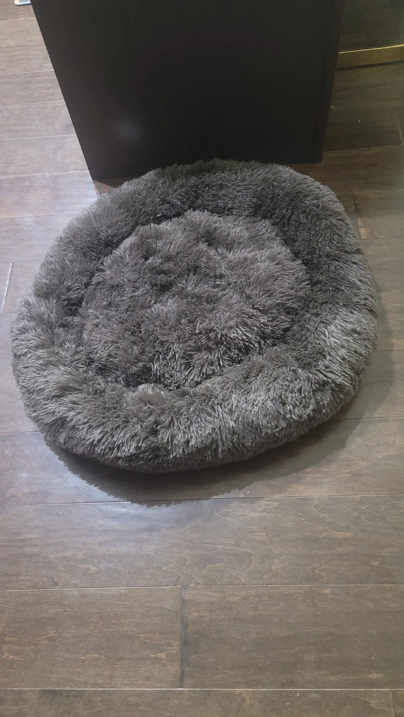 Fluffy Round Dog Bed (new never used) - photo 2
