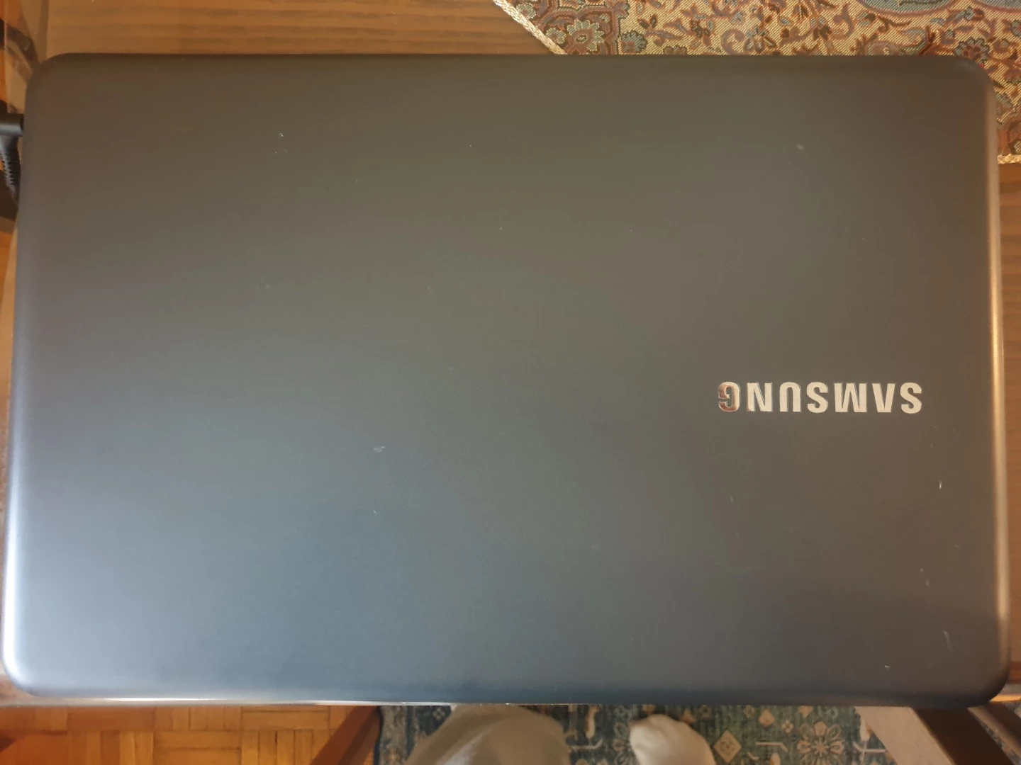 Samsung NT550EBE-K24 Laptop