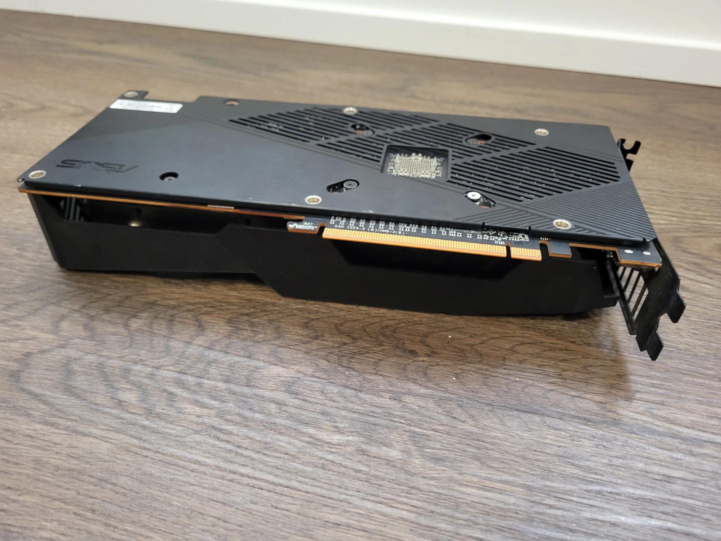 ASUS Radeon RX 5700 XT 8GB - photo 4