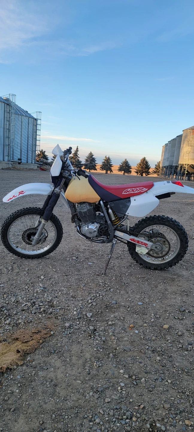 Honda XR400R Dirt Bike - photo 3