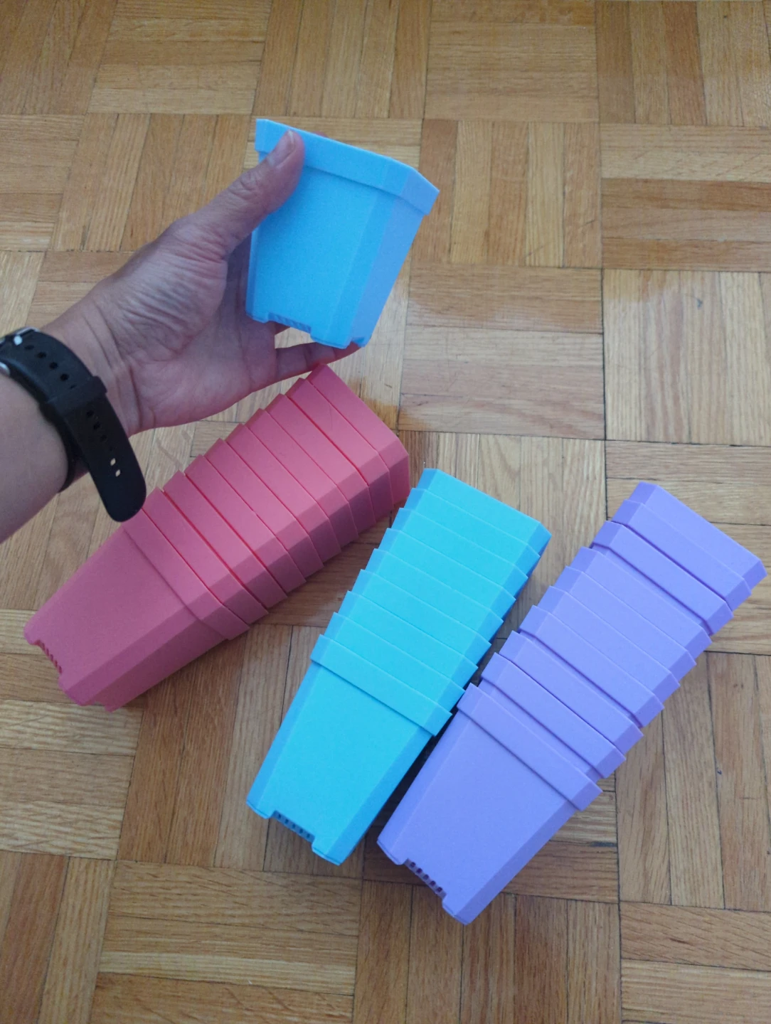 Set of 10 Plastic Plant Pots - Pink, Blue, Purple