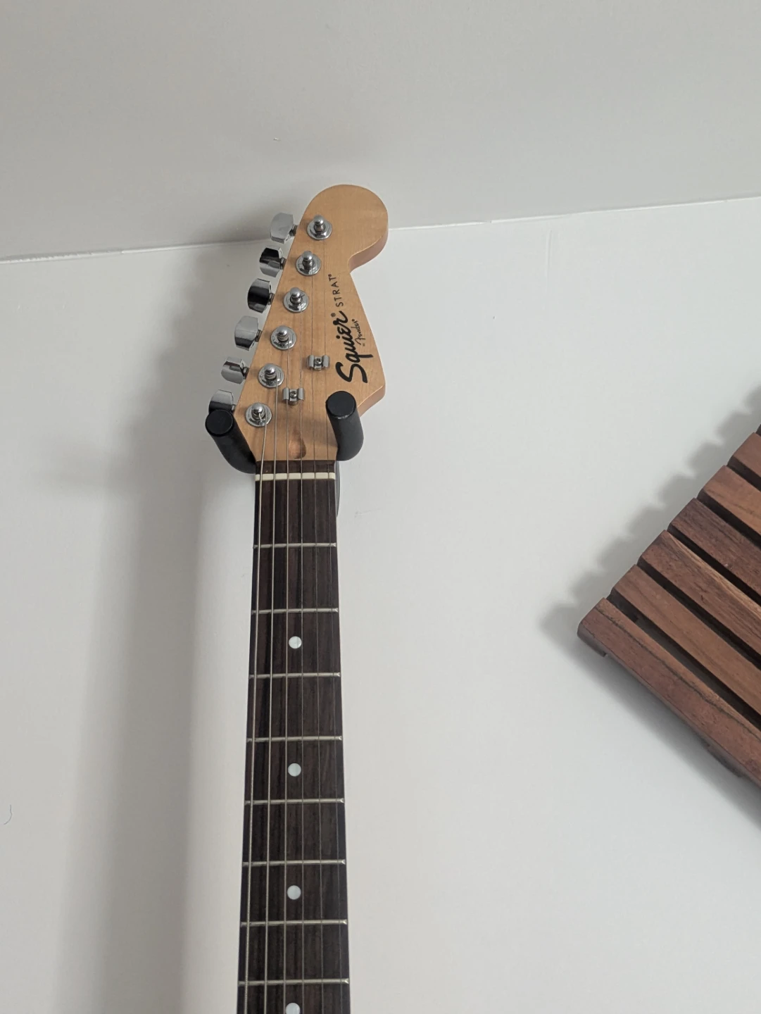 Squier Stratocaster Electric Guitar - photo 5