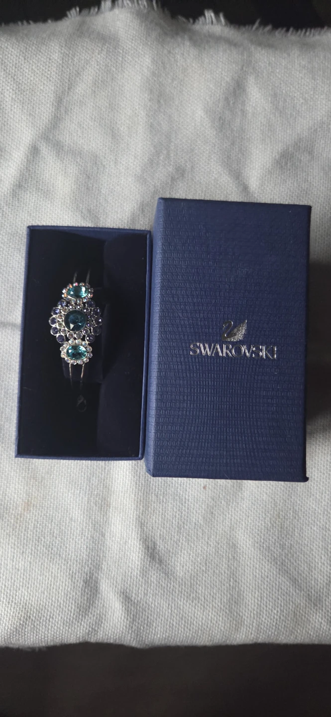 Authentic Swarovski Crystals Bangle - photo 2
