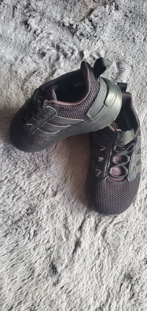 Adidas Black Sneakers - Toddler Size 4K - photo 2