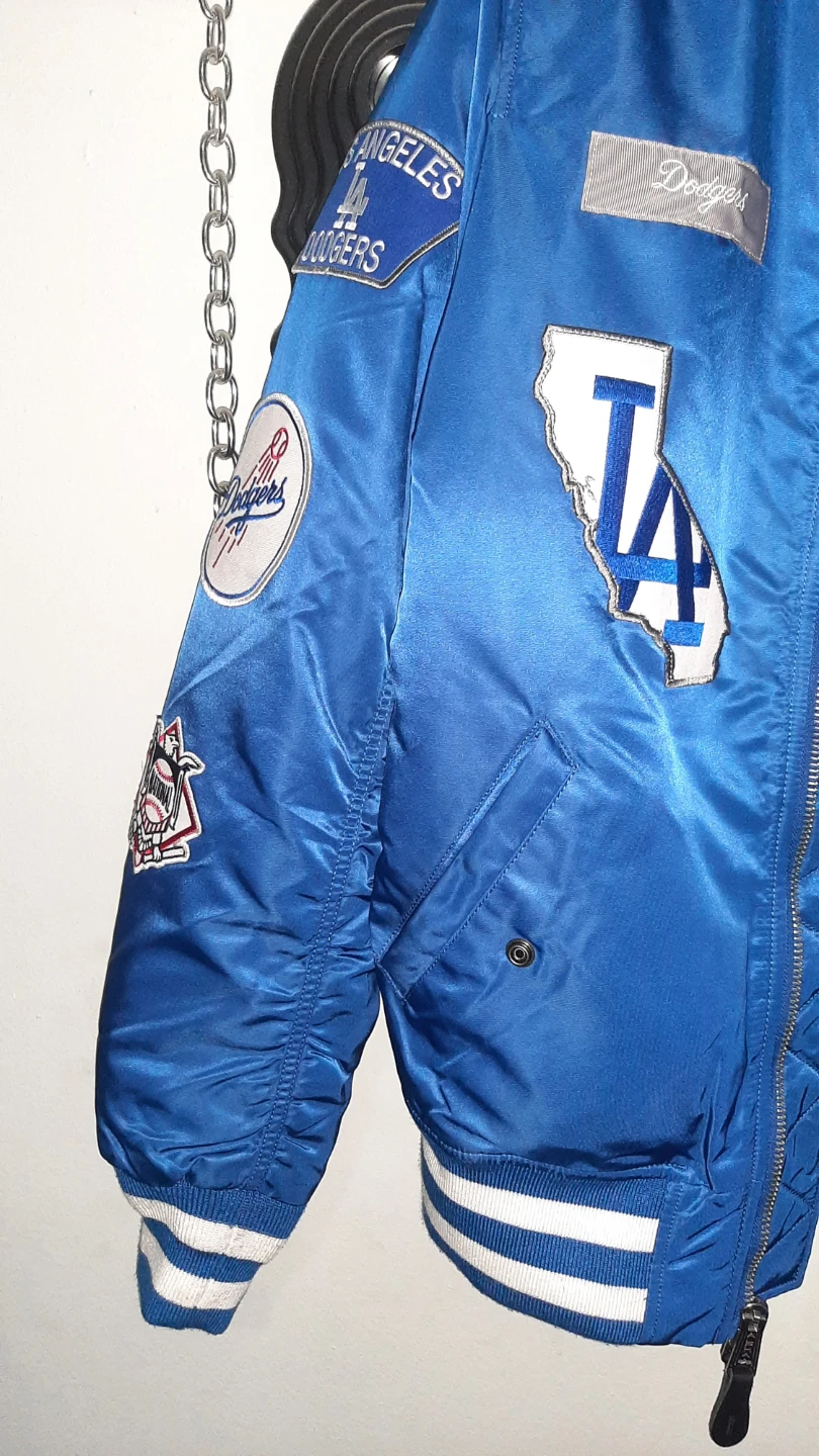 Alpha Industries LA Dodgers Bomber Jacket - photo 4
