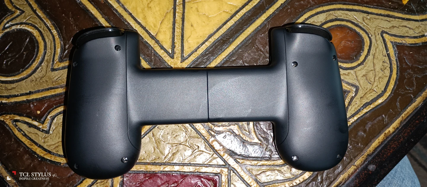 Backbone One for iPhone + Adapter – Excellent Condition - photo 2