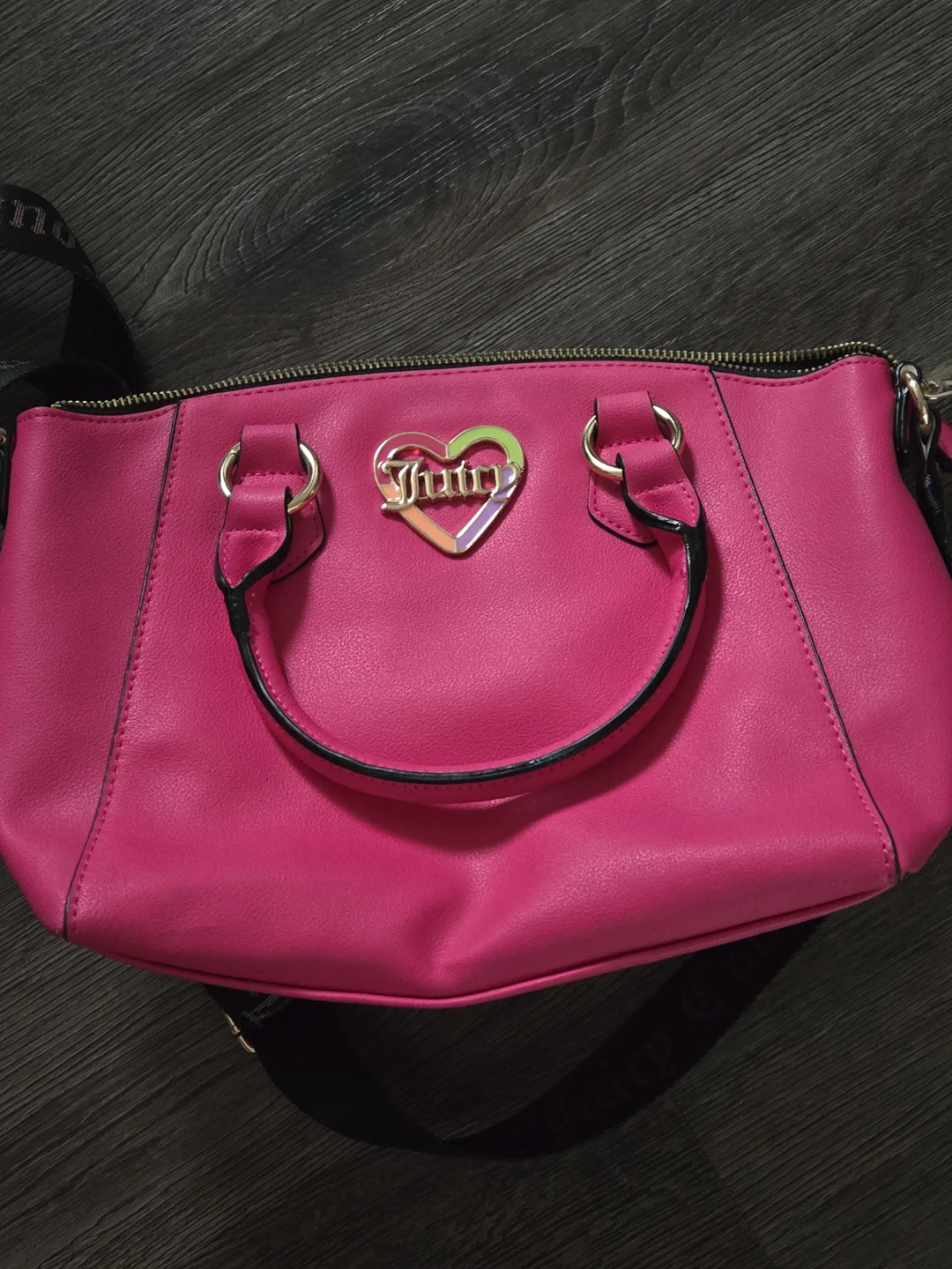 Juicy Couture Pink Satchel Handbag with Heart Logo - photo 2