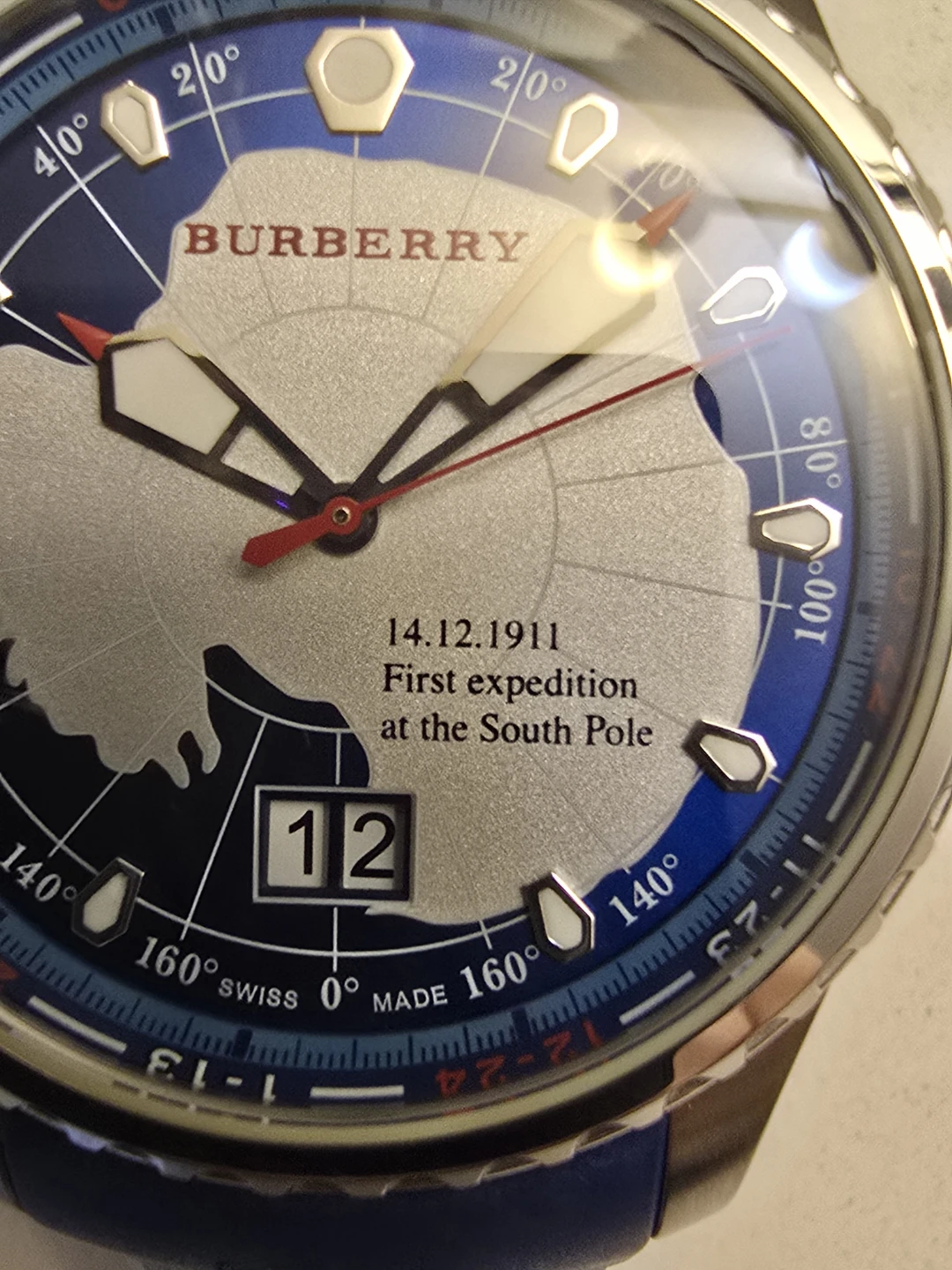 Burberry Expedition Watch - Blue Silicone Strap - photo 3