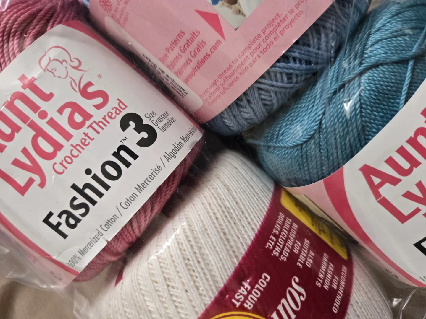 Crochet Thread Bundle! Aunt Lydia's brand - photo 2