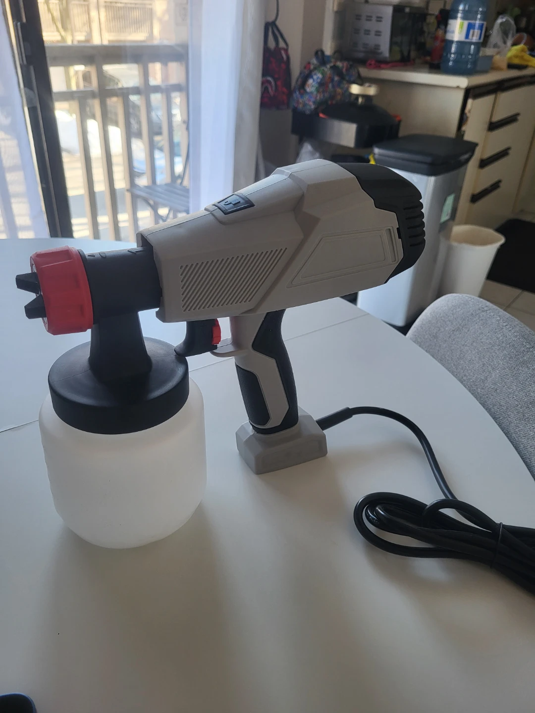 Chocolate spray gun