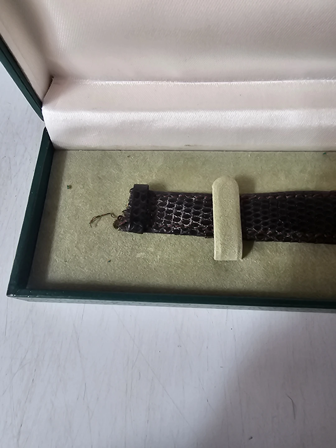 Gucci 3000.M Watch - photo 2