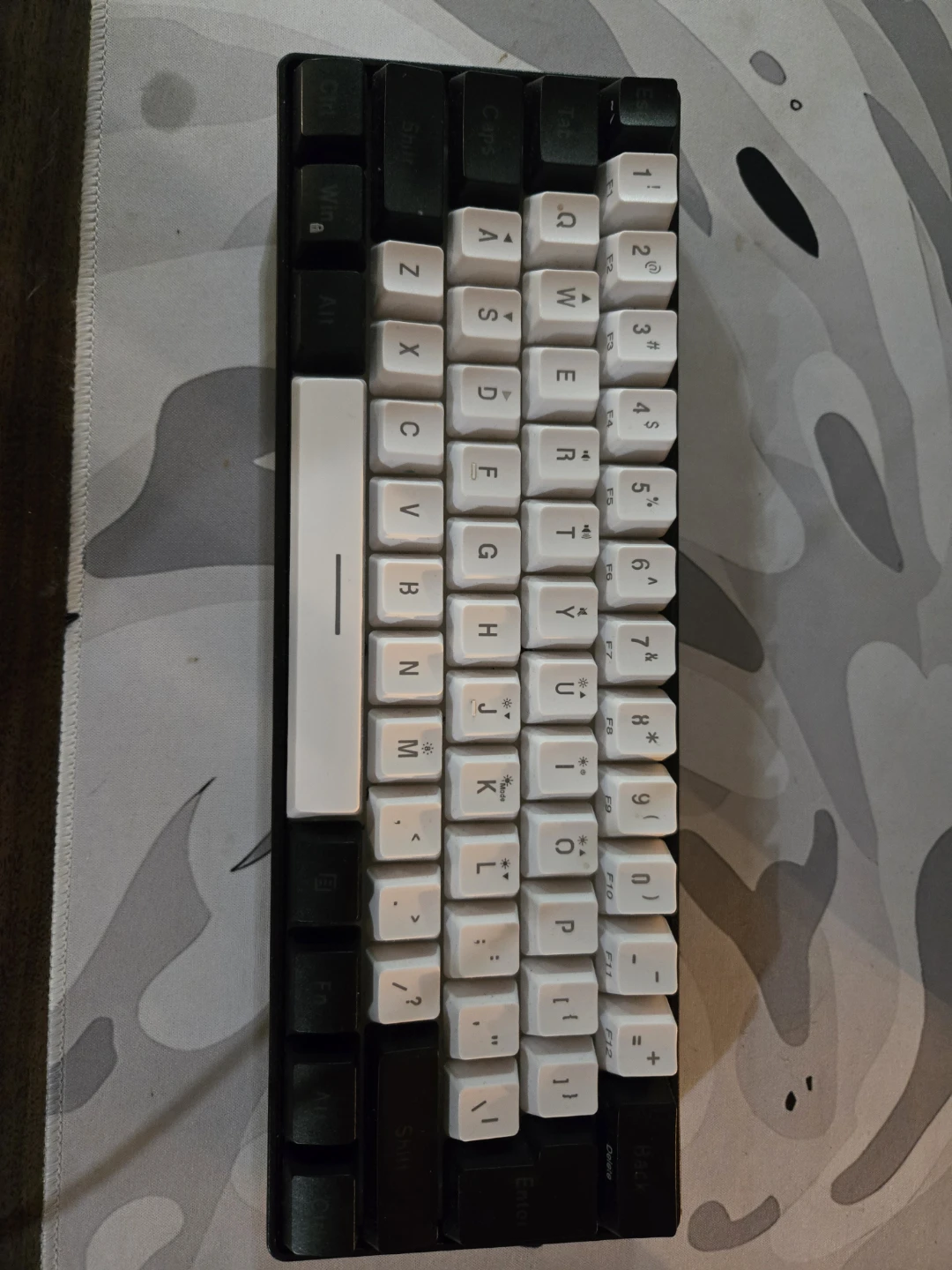 Snipurdiri Gaming Keyboard