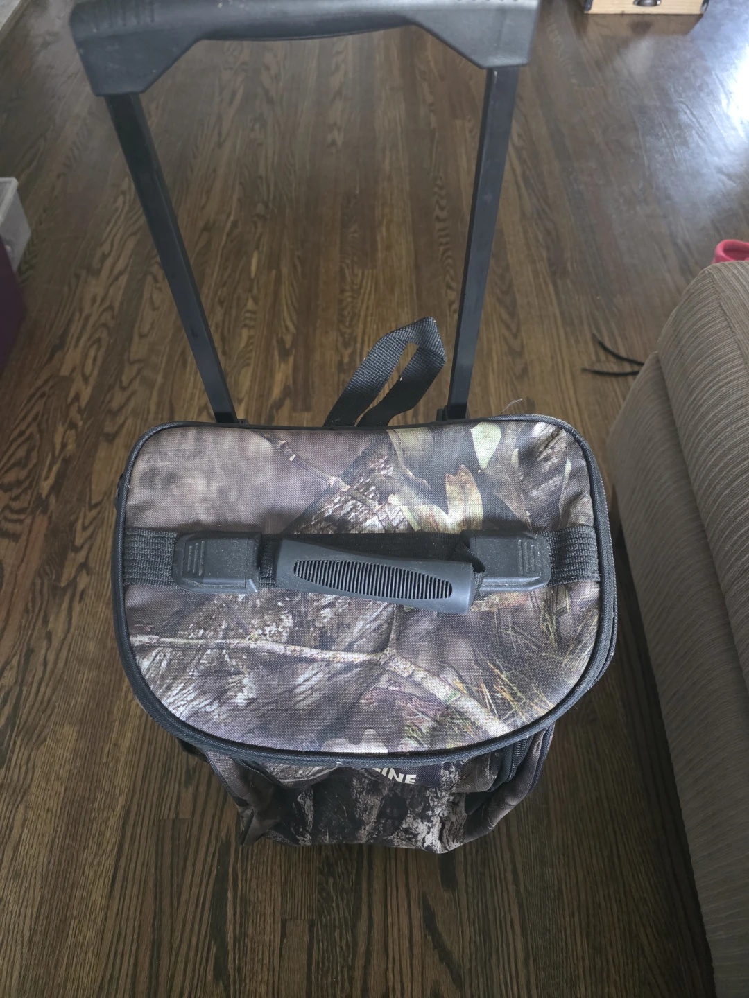 Uline Camouflage Rolling Cooler Bag - photo 3