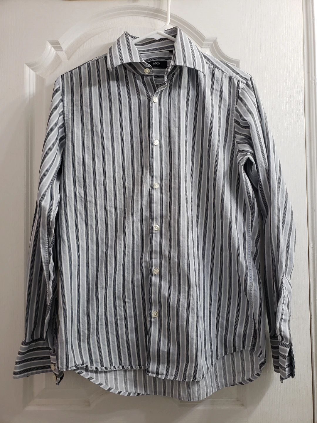 BOSS Hugo Boss Men's Striped Dress Shirt Size 15 or fit to small