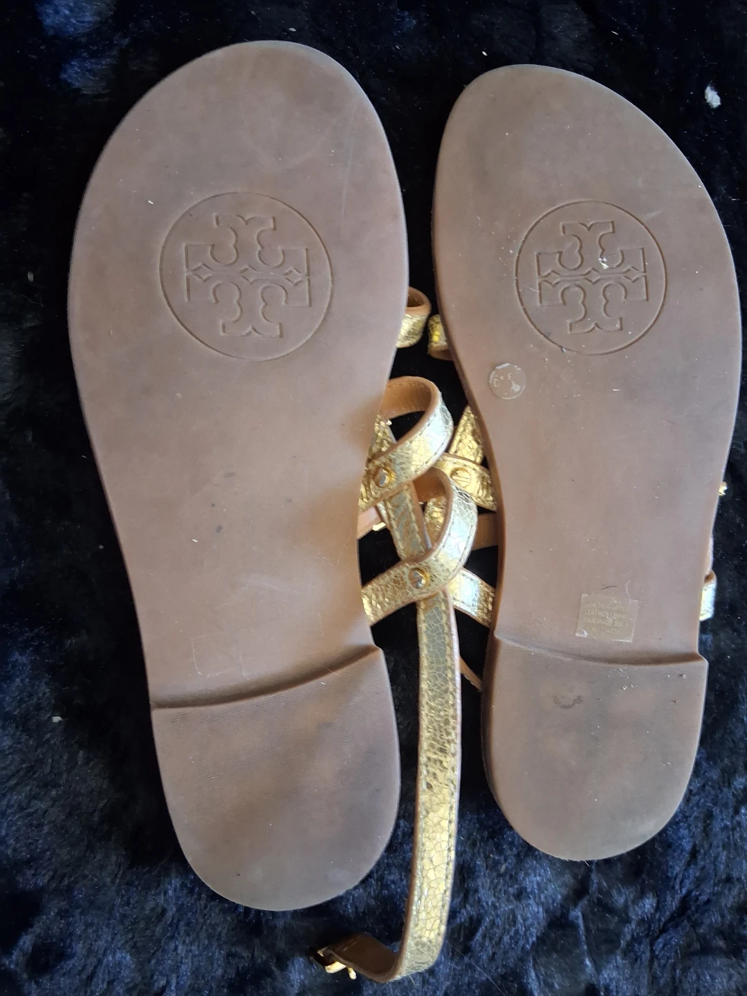 Tory Burch Gold Embellished Leather Flat Sandals - photo 4