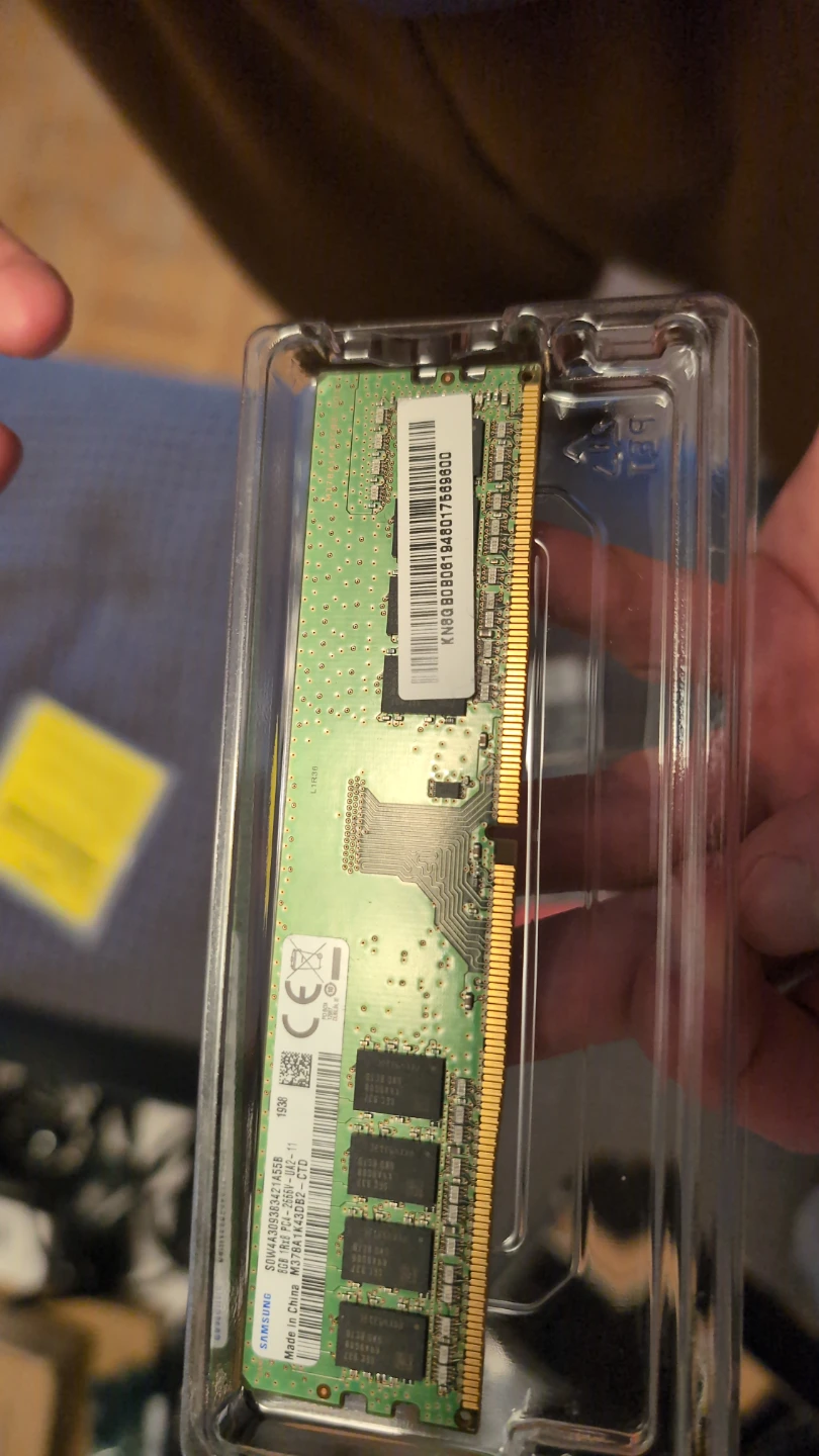 Samsung 2x8GB DDR4