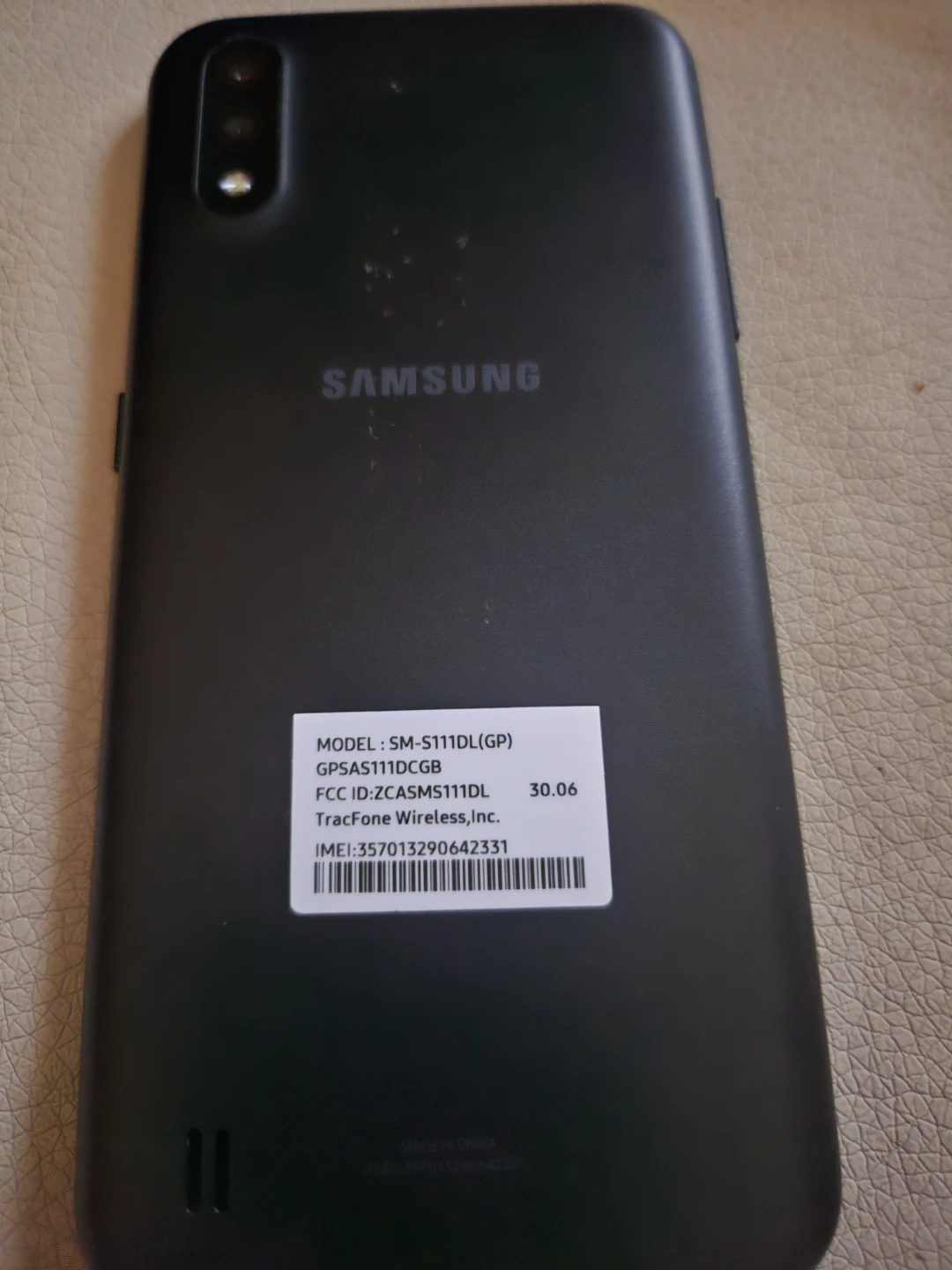 Samsung Galaxy A01 TracFone Smartphone - photo 4