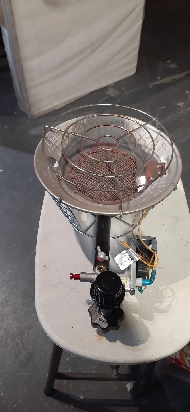 Propane Heater with Control Knob
