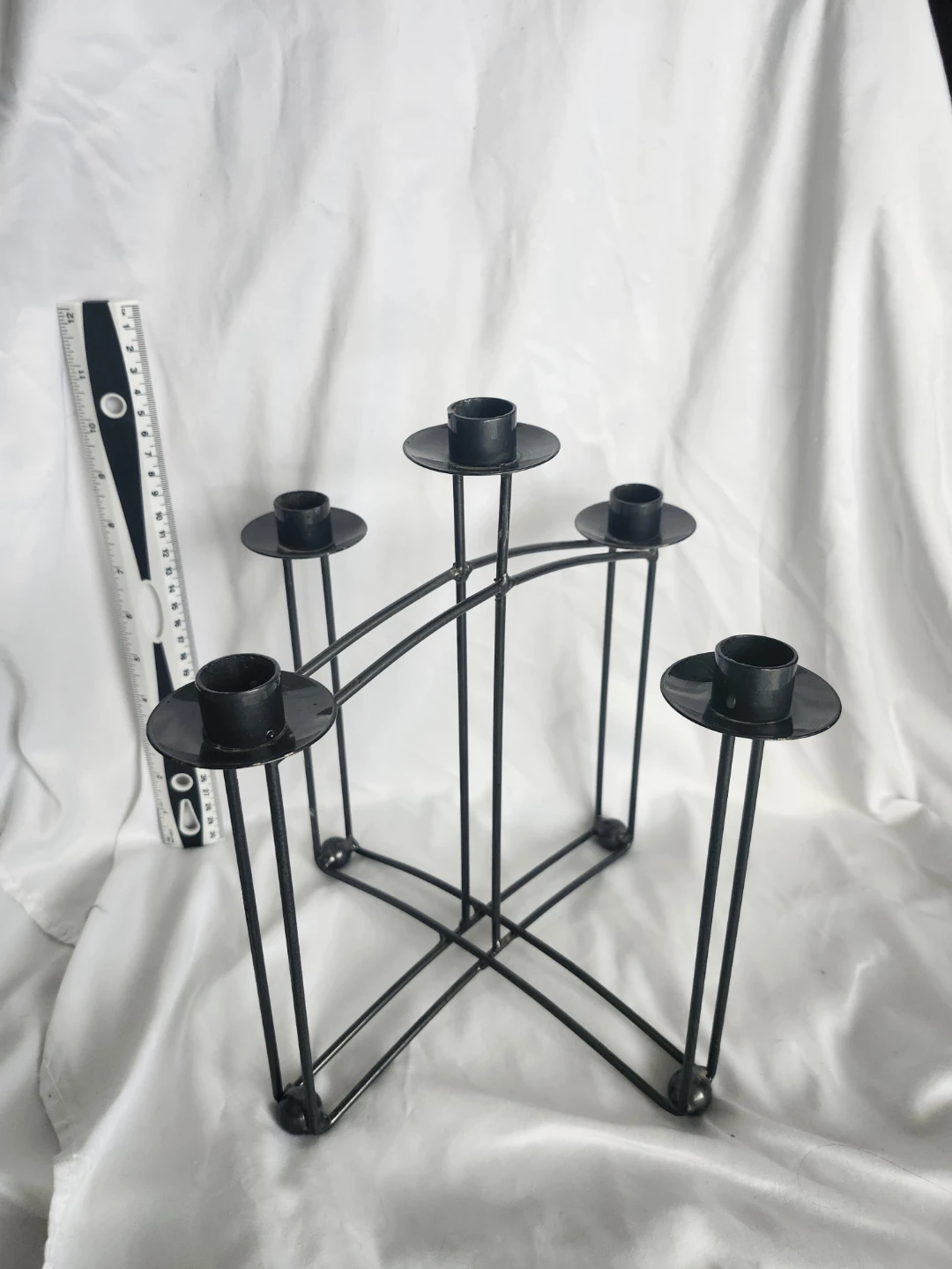 Black Metal 5-Candle Candelabra